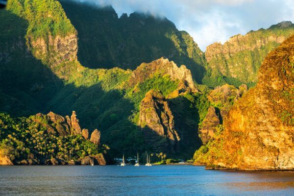 Baie des Vierges – Fatu Hiva
